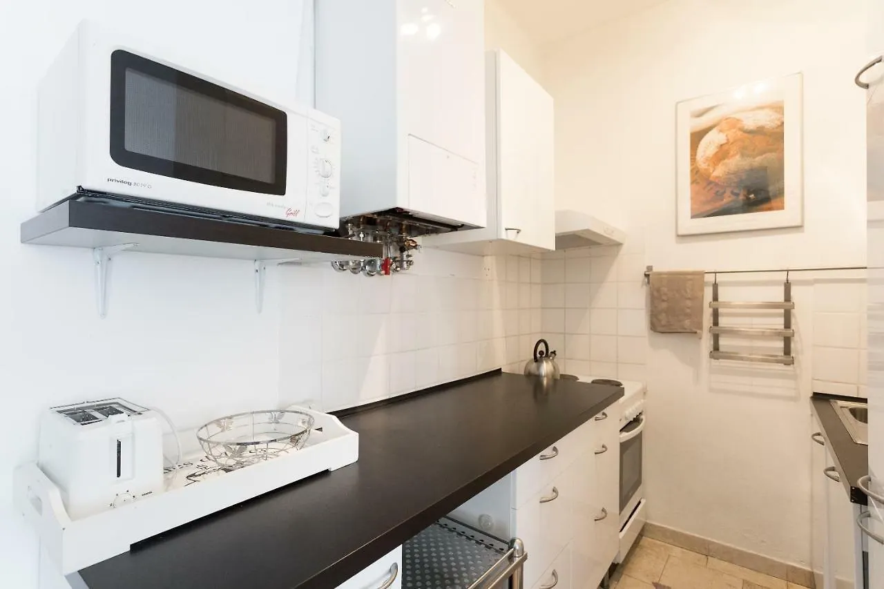 Lovely Two Level Apartment For Families Wien