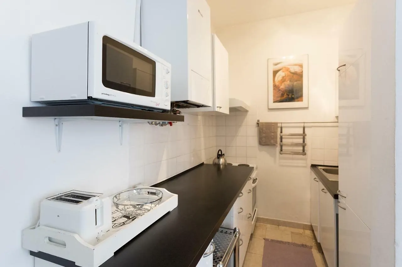 Lovely Two Level Apartment For Families Wien