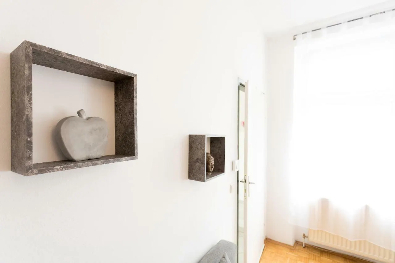 Lovely Two Level Apartment For Families Wien