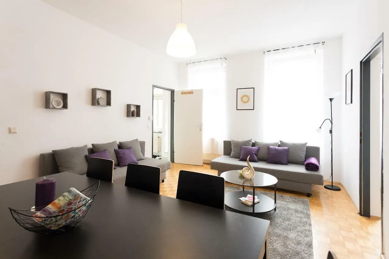 Lovely Two Level Apartment For Families Wien Österreich